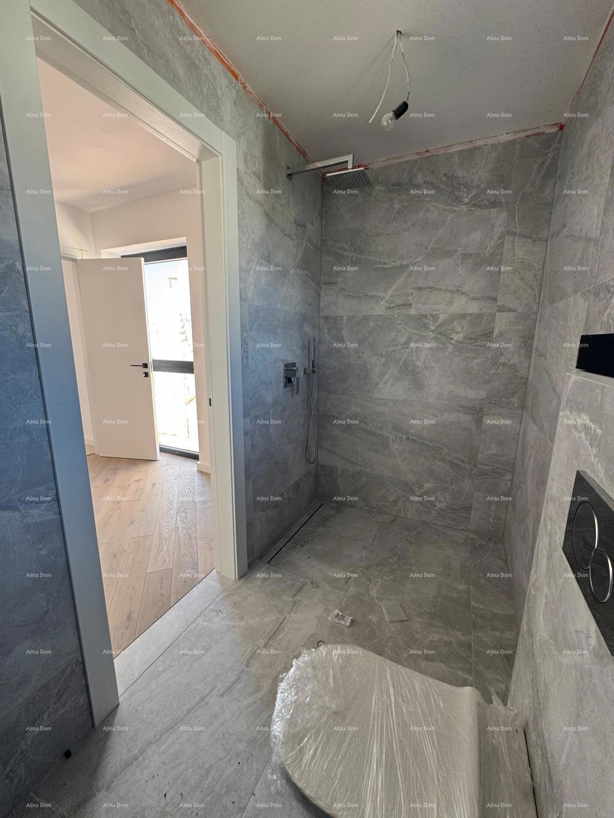 PRODAJA STANOVANJ V ROVINJU S POGLEDOM NA MORJE