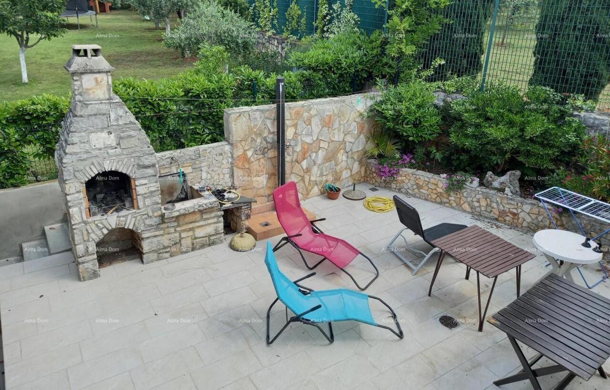 ZAMBRATIJA – DVA STANA, 300 m OD MORJA