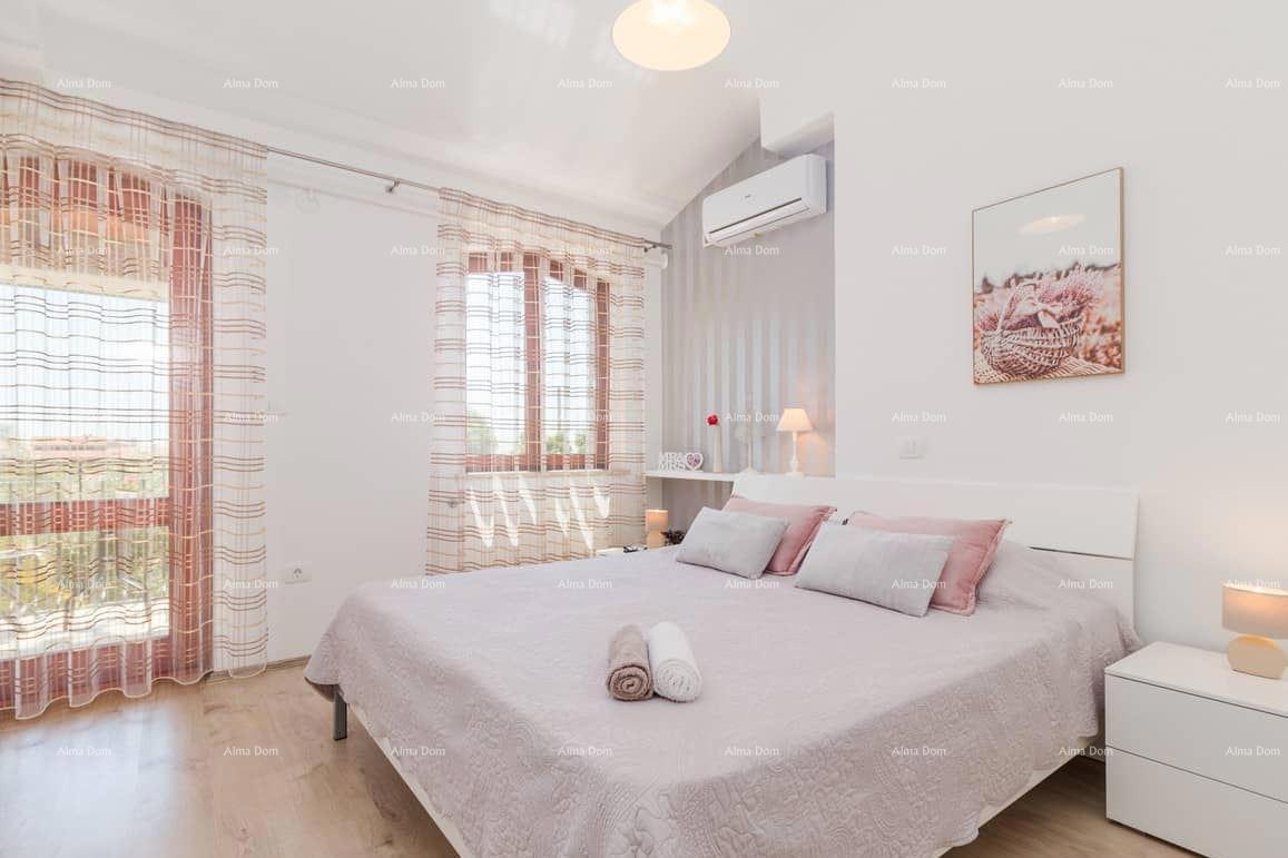 The translation of the title to Slovenian is: