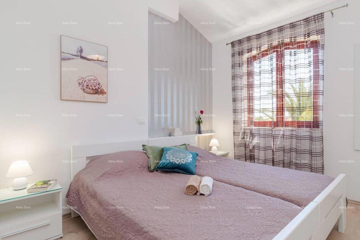 The translation of the title to Slovenian is: