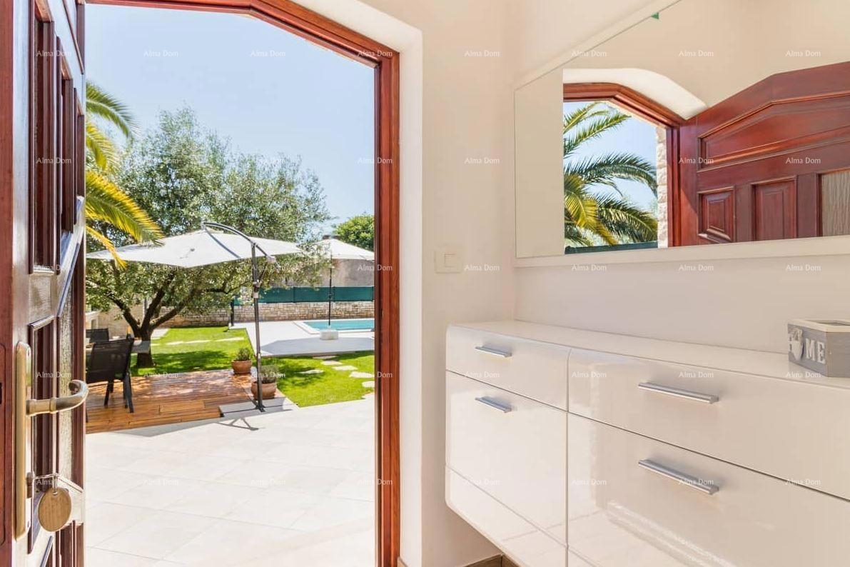 The translation of the title to Slovenian is: