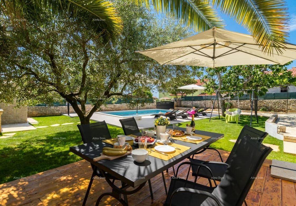 The translation of the title to Slovenian is: