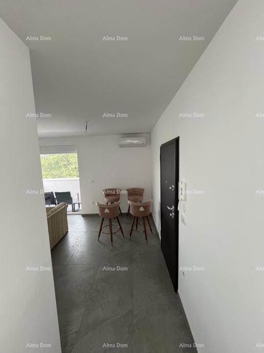 Stan v Medulinu – 800 m od morja