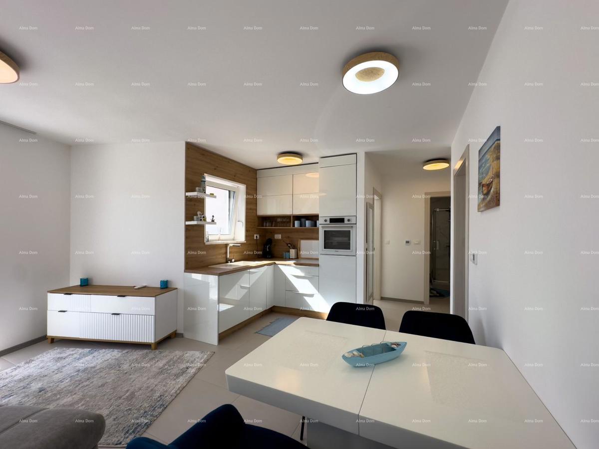 Prodamo novo stanovanje z velikim vrtom v Medulinu!