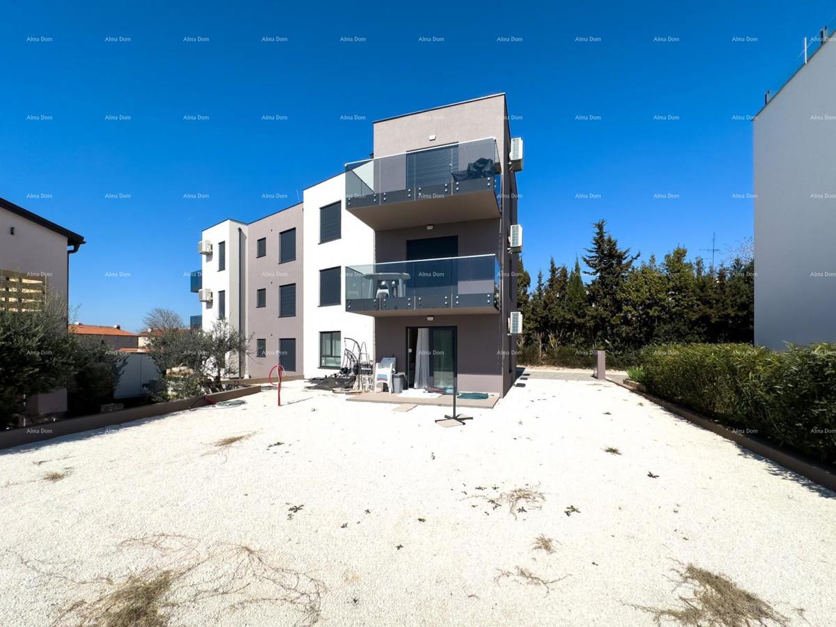 Prodamo novo stanovanje z velikim vrtom v Medulinu!