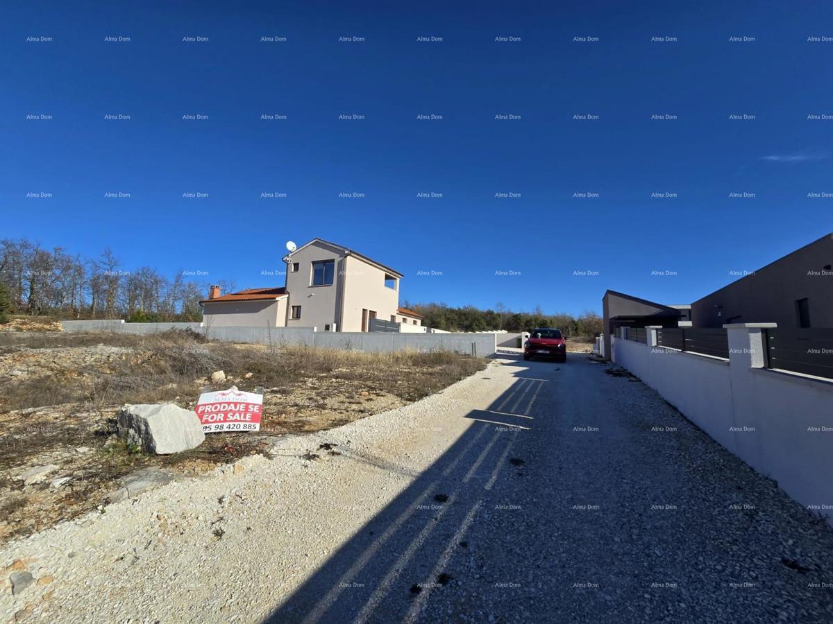 Prodaja gradbene parcele s projektom, BIBIĆI!!