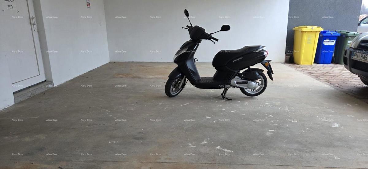 Lep dvosoban stan s teraso na odlični lokaciji v Medulinu