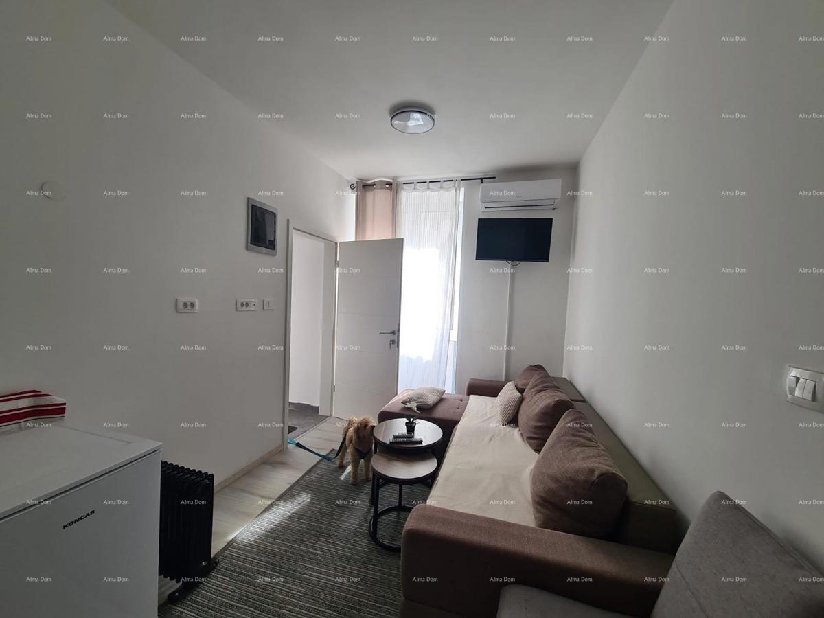 Prodaja stan s dvema apartmajema – Pula