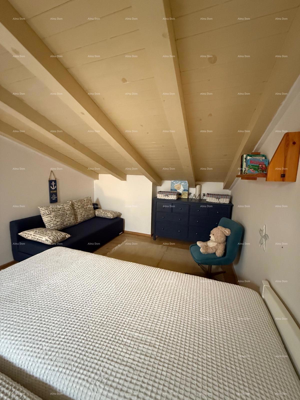 Prodaja - hiša s bazenom blizu morja, Volme, Banjole!