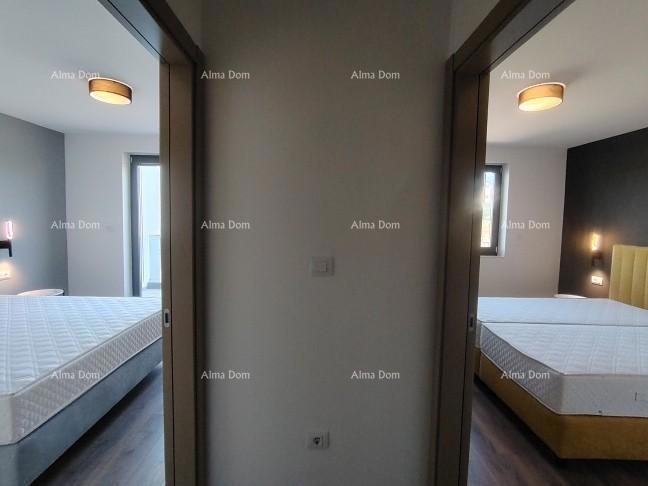 Vrhunski trosoban stan s pogledom na more, opremljen