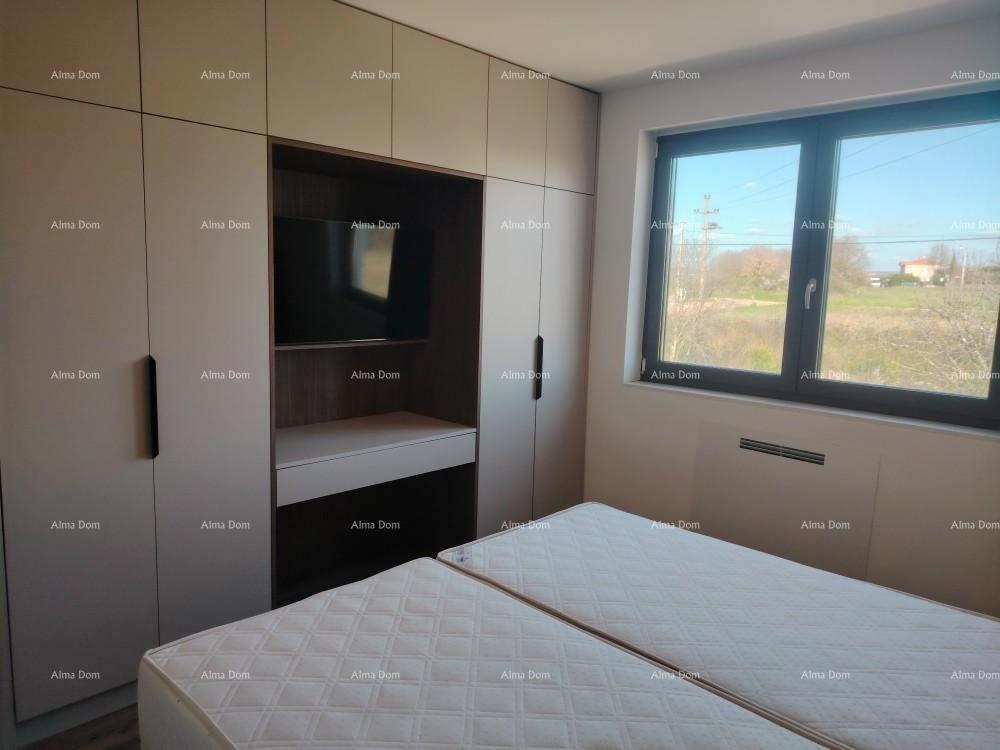 Vrhunski trosoban stan s pogledom na more, opremljen