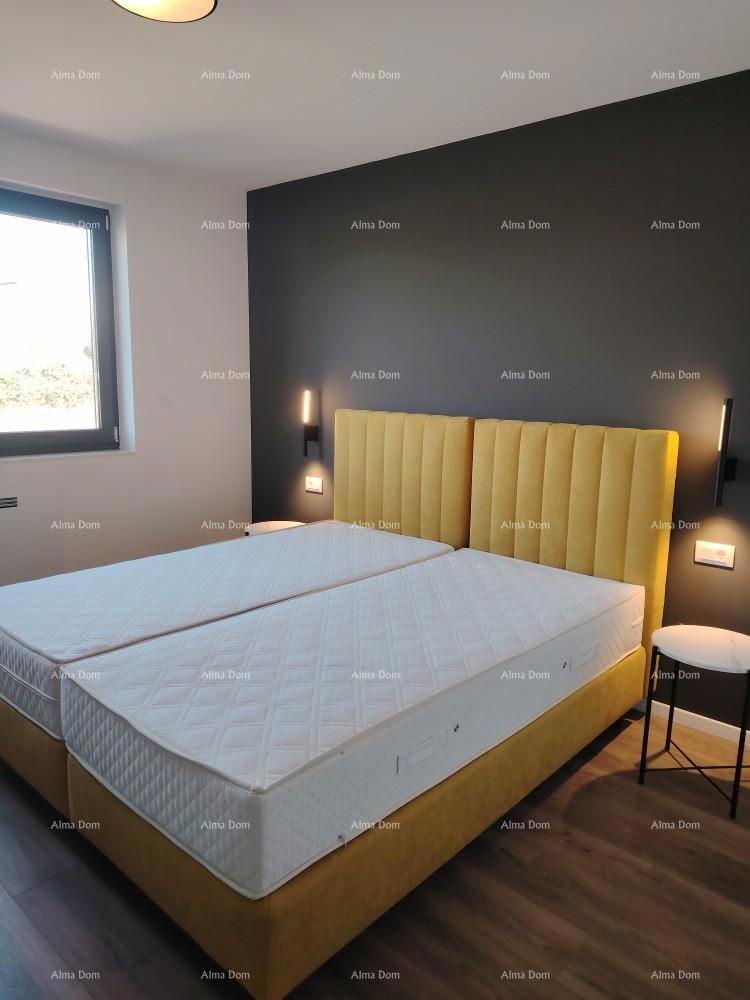 Vrhunski trosoban stan s pogledom na more, opremljen