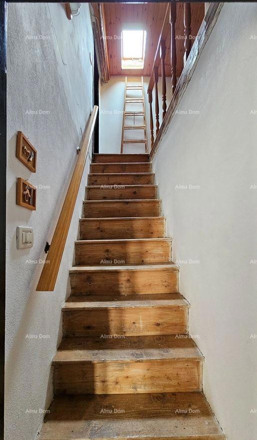 Kamena istarska kuća u Brtonigli