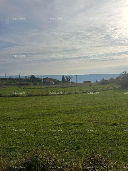 Prodaja građevinskega zemljišča, v neposredni bližini Oprtlja