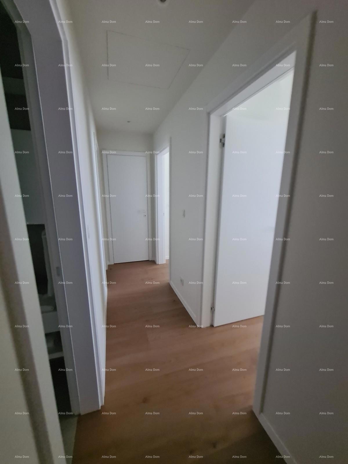 Umag, letovišče razkošja in lepote! Naprodaj stanovanja v letovišču s 105 m velikim neskončnim bazenom na strehi