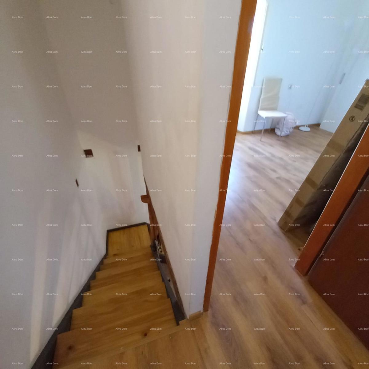 Na prodaju: šarmantna istarska kuća s prostranim dvorištem – Valtura