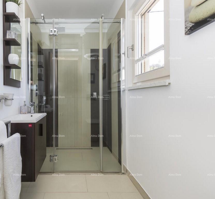 Labin – Uređena pritličnica s bazenom