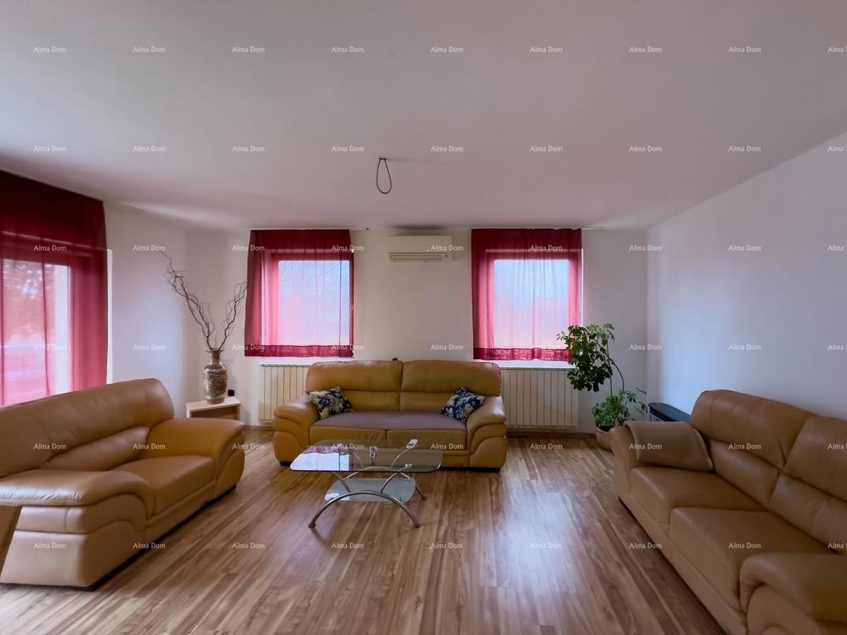 Prodamo samostojno hišo, Umag