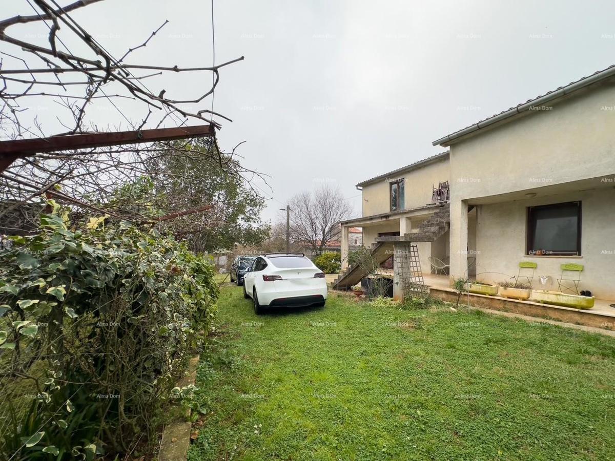 Prodamo samostojno hišo, Umag