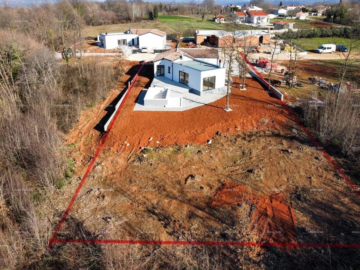 BARBAN, KOŽLJANI - Nova hiša v bližini gozda, z bazenom. EKOLOŠKO MESTO! 15 minut vožnje z avtom do morja