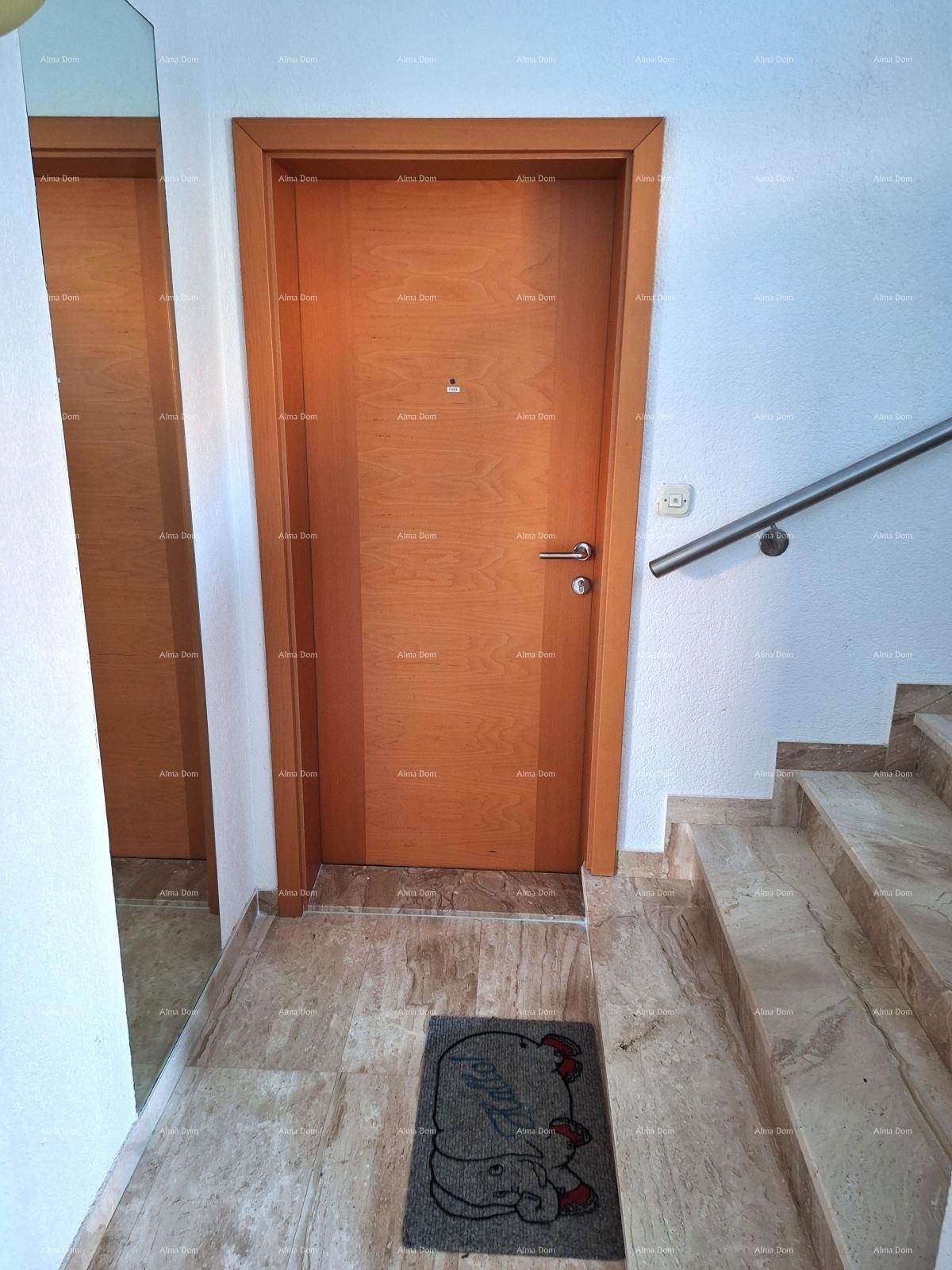 Prodaja stanovanja, 27 m², pritličje z lastniškim parkirnim mestom