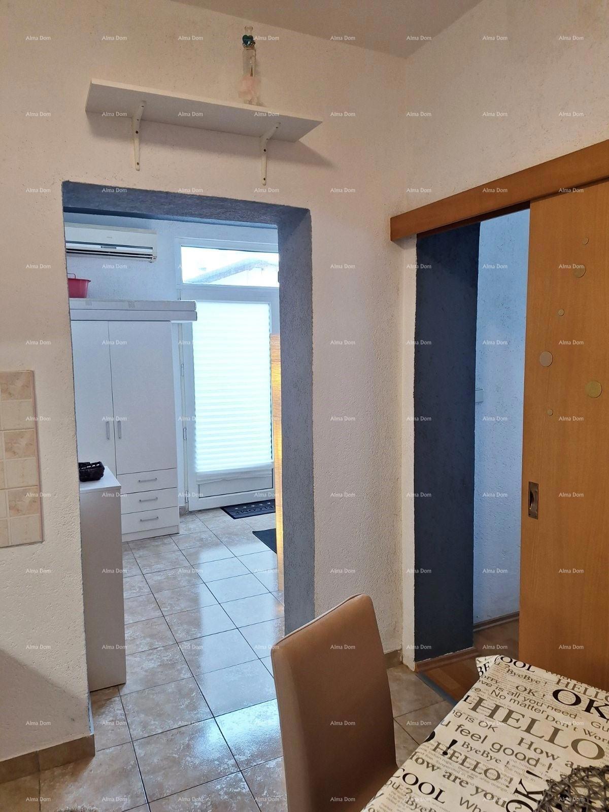 Prodaja stanovanja, 27 m², pritličje z lastniškim parkirnim mestom
