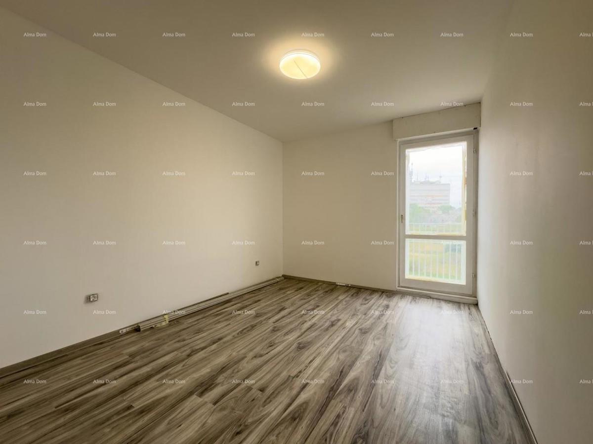 Prodaja stanovanja, 60 m² v Puli. Vidikovac.