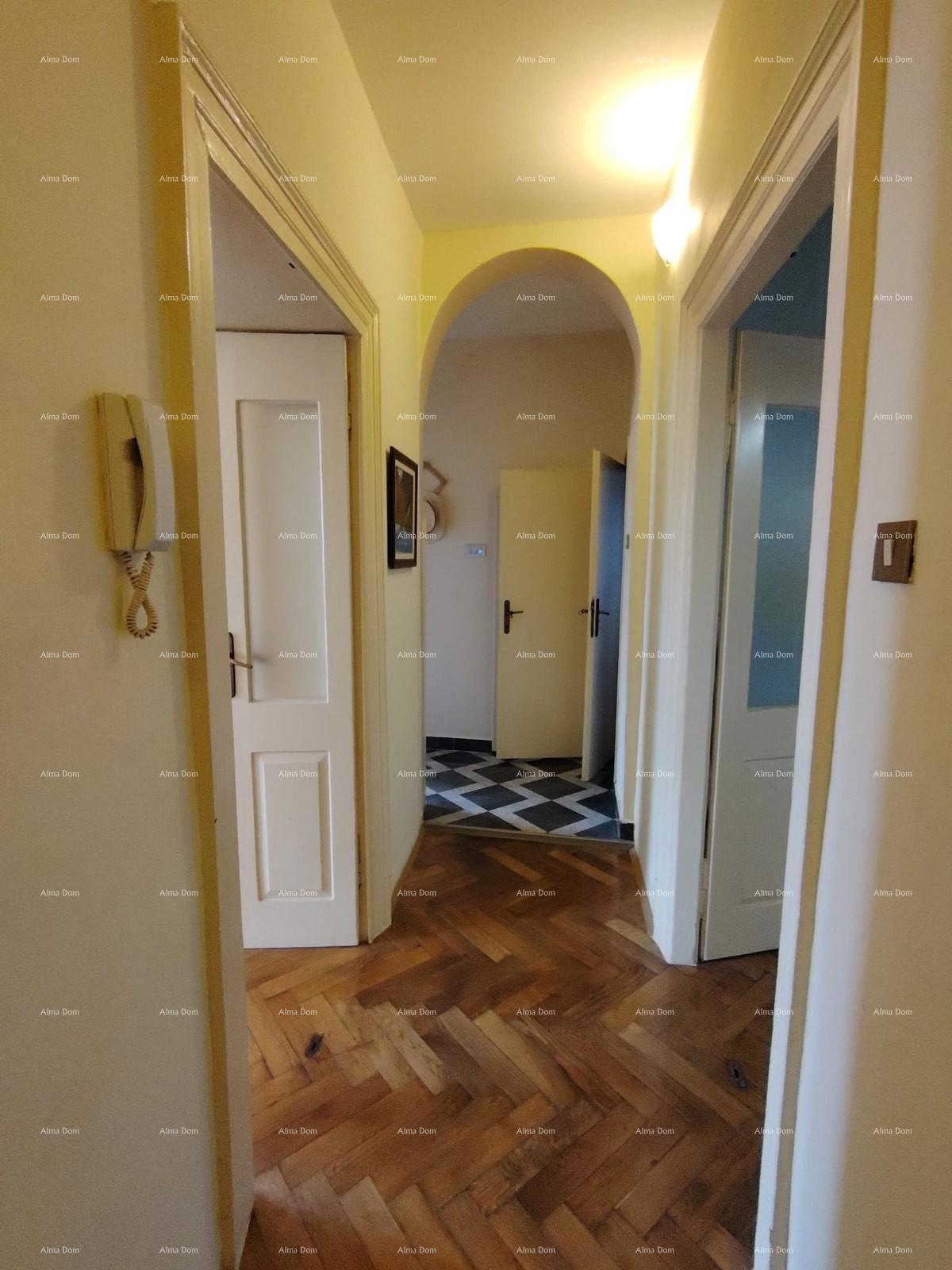 Trisobno stanovanje v samem centru