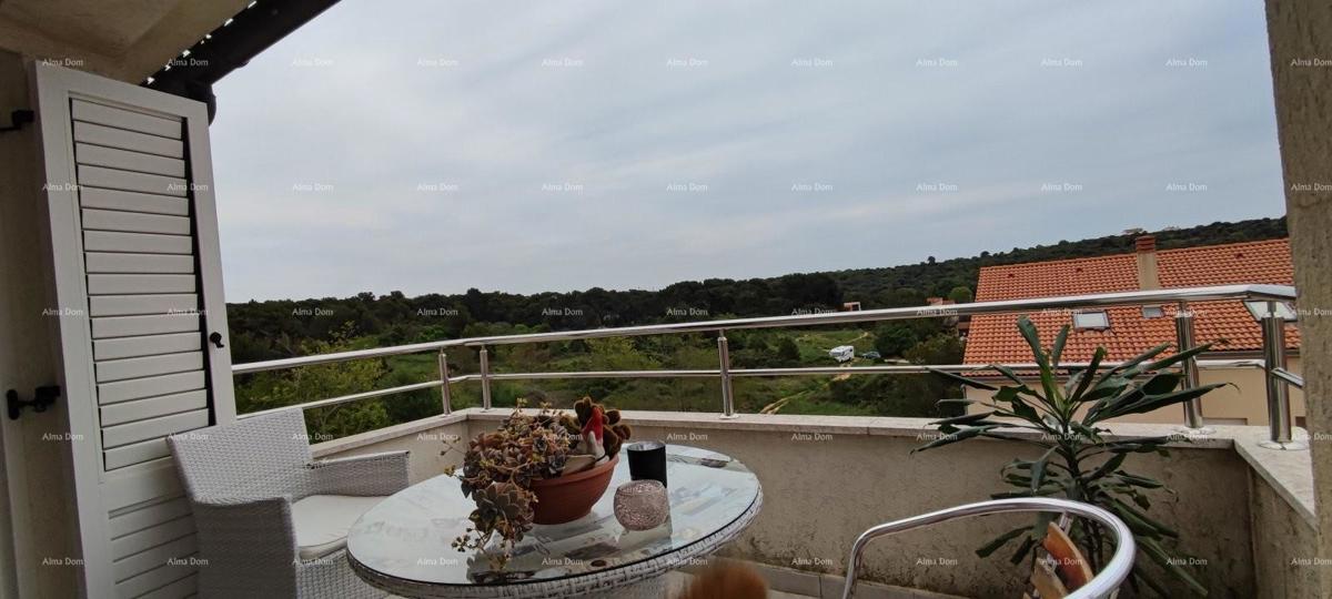 Pula, dvoetažno stanovanje