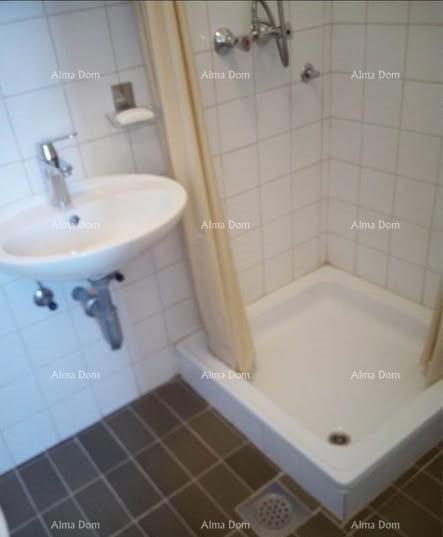 Apartma na prodajo v Barbarigi – prvi vrsta do morja