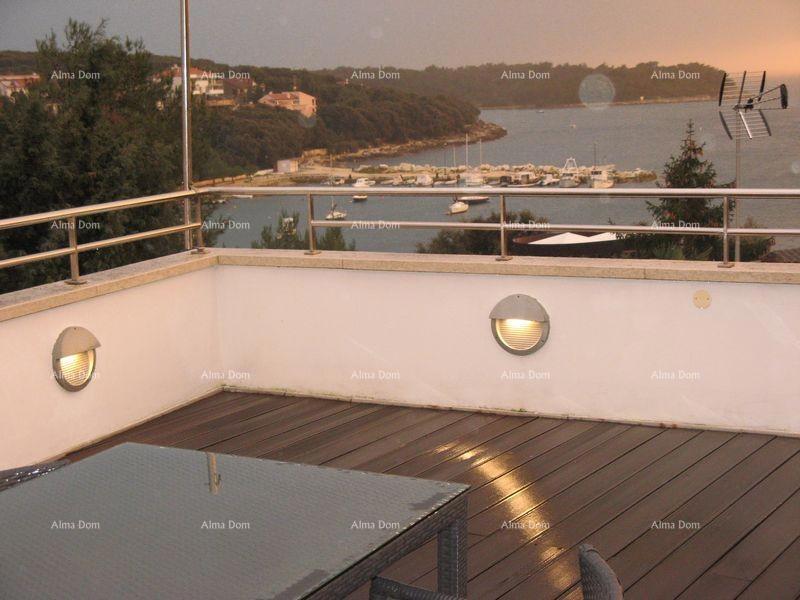 Na prodaju – Luksuzna vila 60 m od morja, Peščena uvala