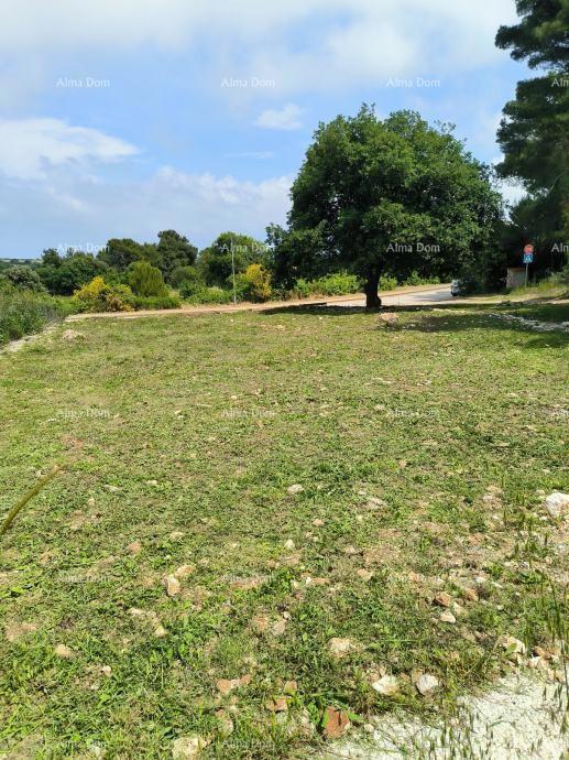 Ližnjan, gradbena parcela površine 523 m²