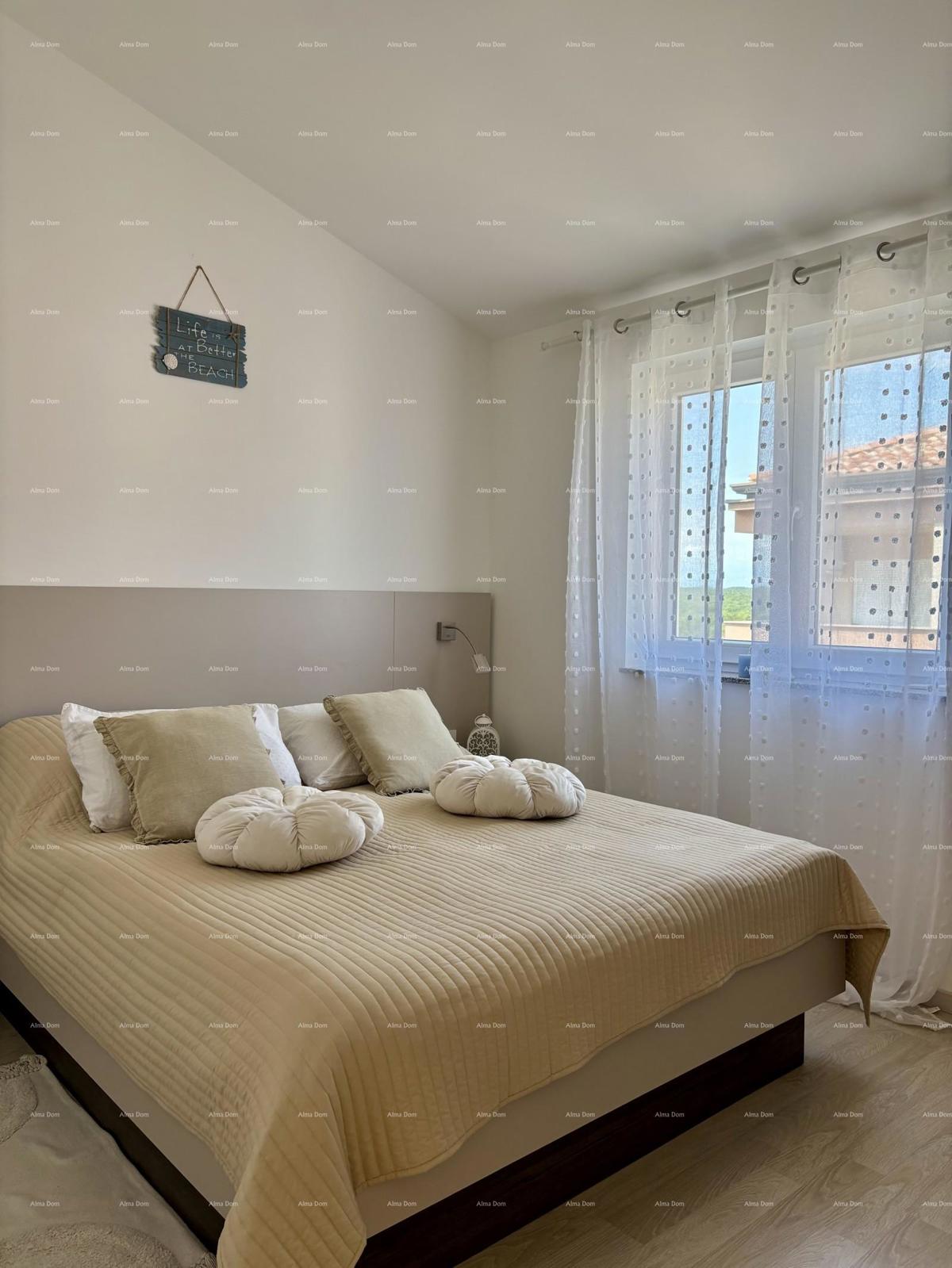 PEROJ – Sodobno stanovanje z razgledom na morje — le 800 m od plaže