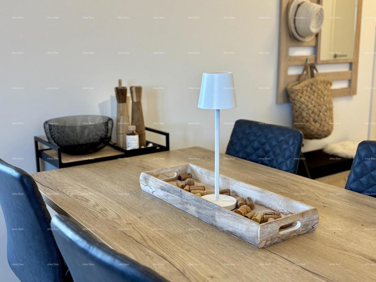 PEROJ – Sodobno stanovanje z razgledom na morje — le 800 m od plaže