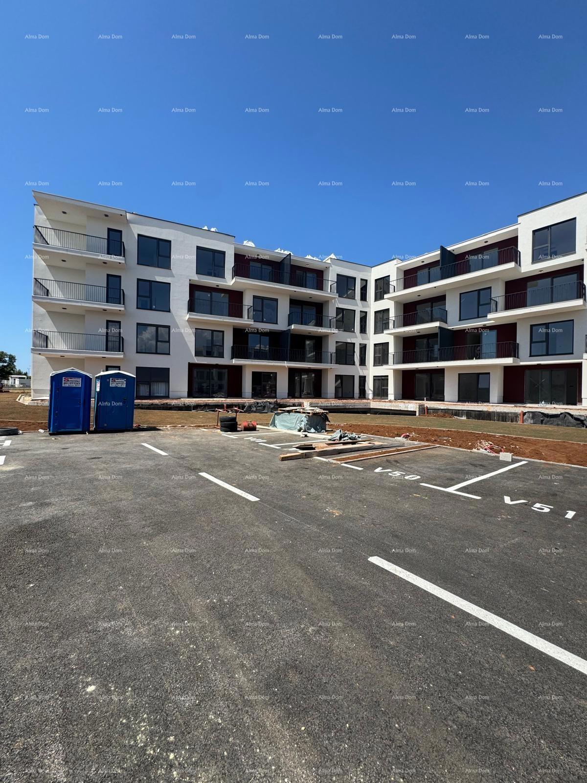 UMAG – Novogradnja! Stan s vrtom i teraso v modernem stanovanjskem kompleksu