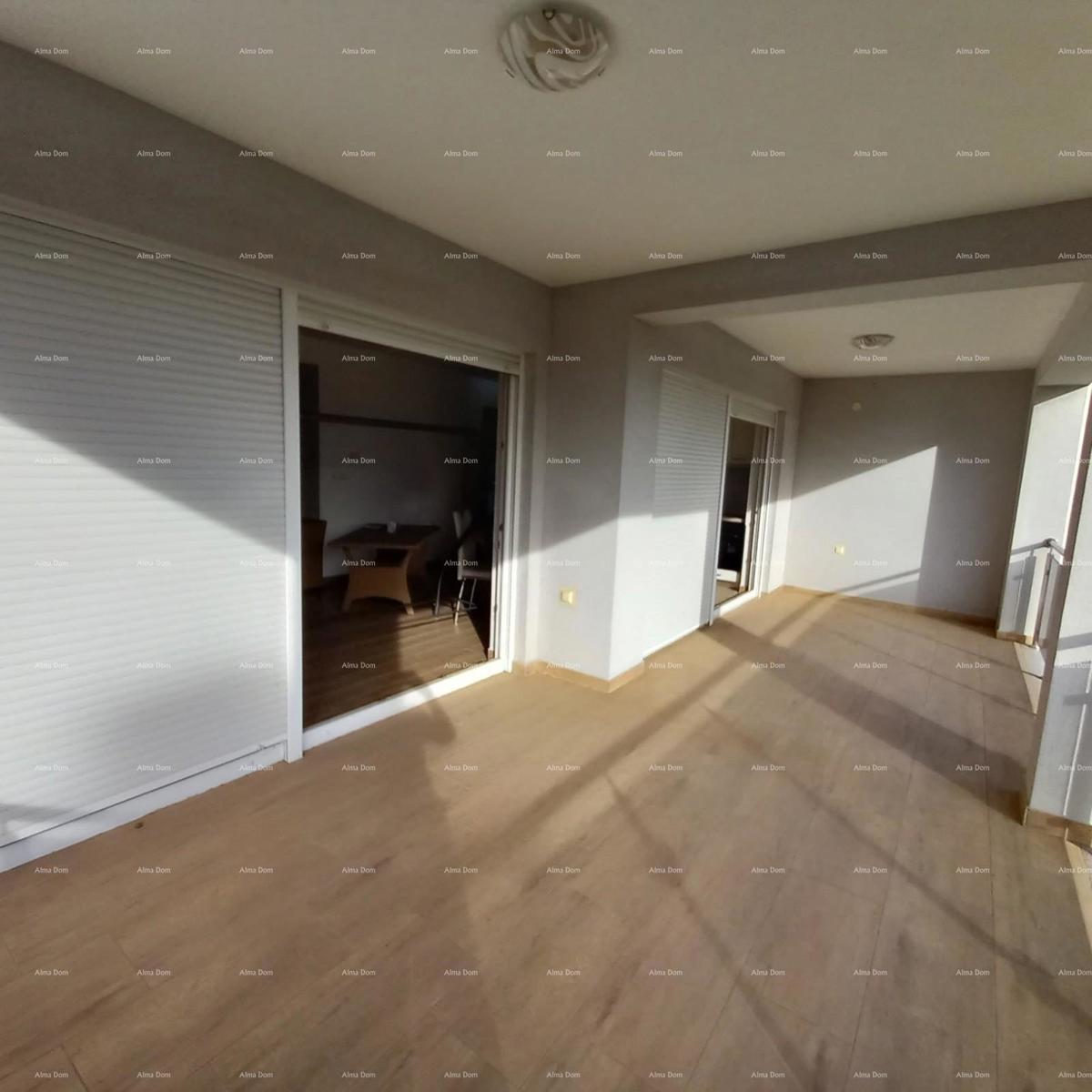 Prodaja opremljenega stanovanja s parkirnim mestom na odlični lokaciji, Fažana!