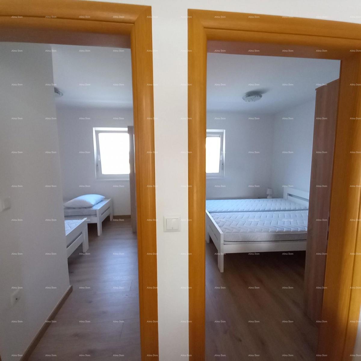 Prodaja opremljenega stanovanja s parkirnim mestom na odlični lokaciji, Fažana!