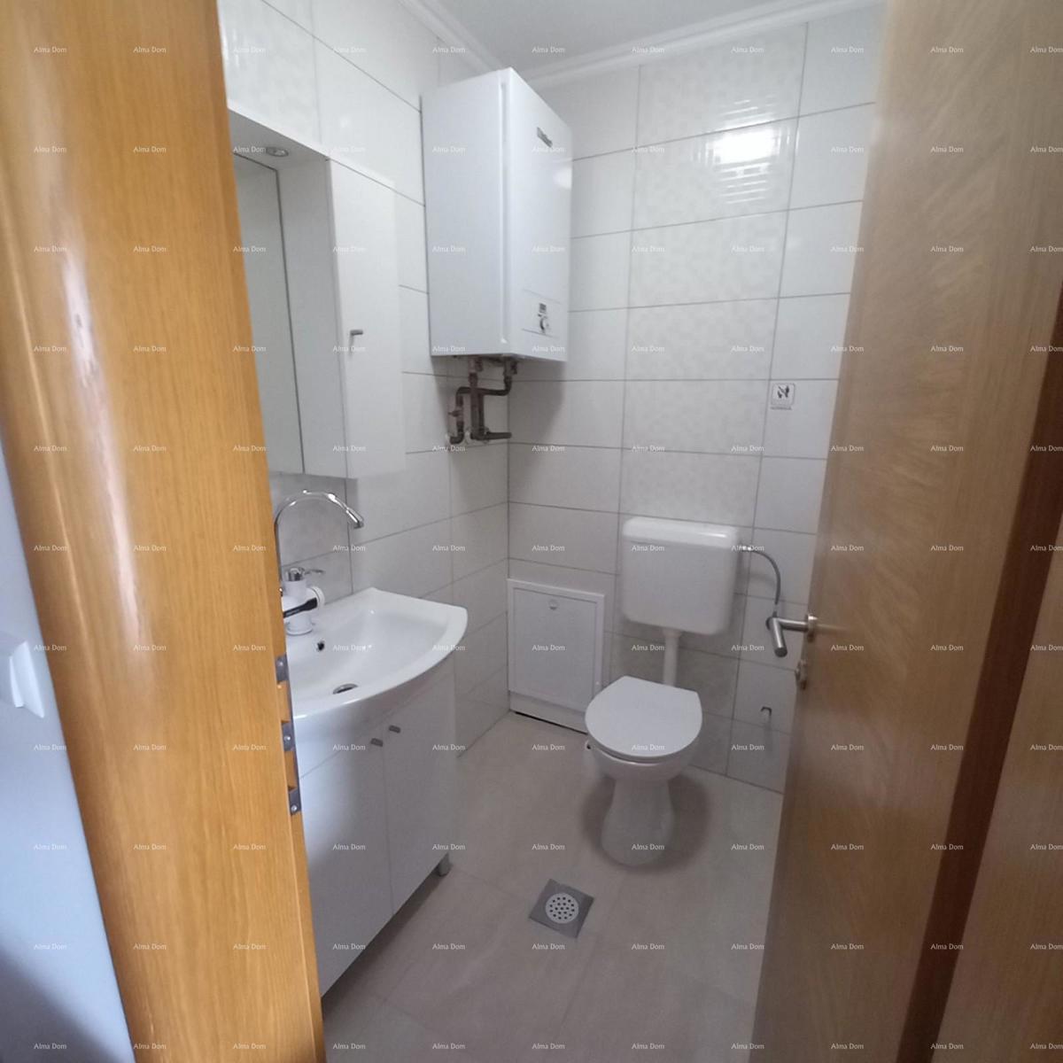 Prodaja opremljenega stanovanja s parkirnim mestom na odlični lokaciji, Fažana!