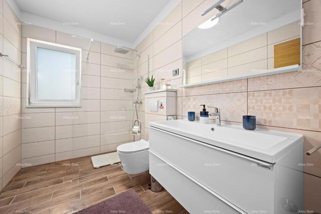 Luksuzna vila s bazenom na prodajo – Istra, okolica Barbana