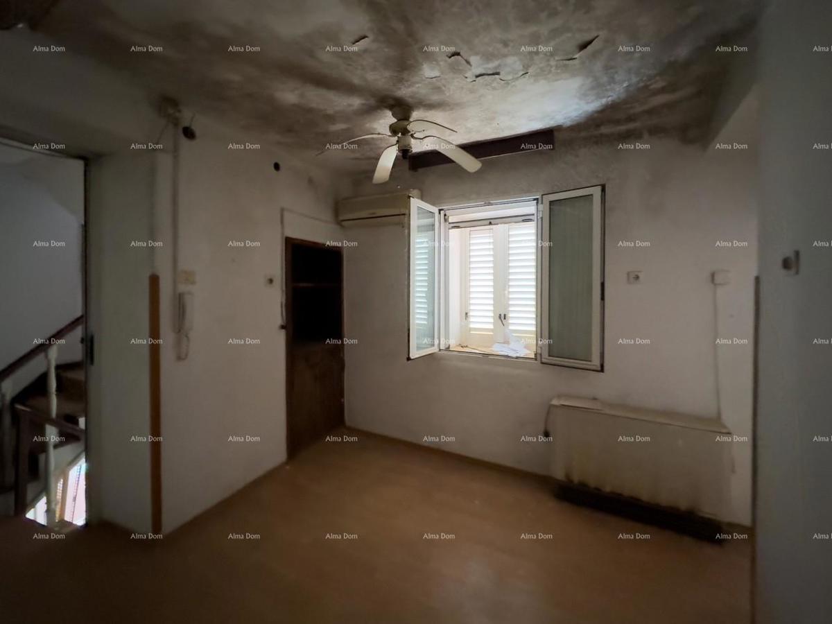 Prodamo hišo, Vodnjan