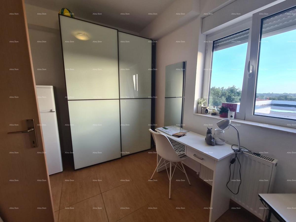 Moderan in prostoren stan s pogledom na morje – Ližnjan, 87,48 m²