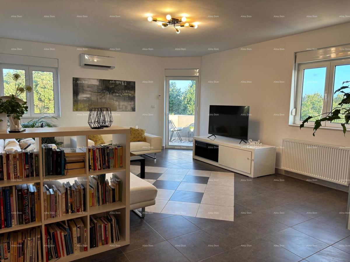 Moderan in prostoren stan s pogledom na morje – Ližnjan, 87,48 m²