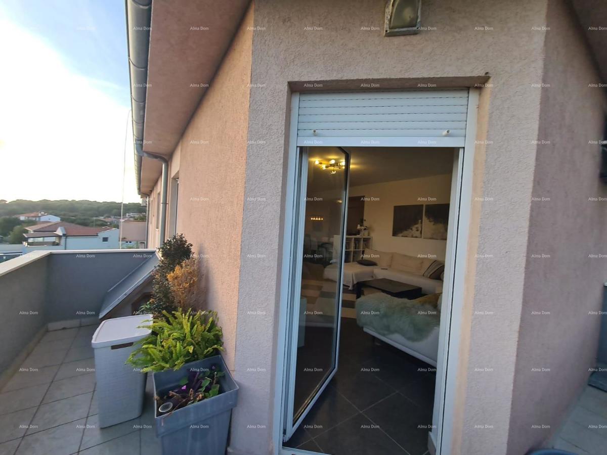 Moderan in prostoren stan s pogledom na morje – Ližnjan, 87,48 m²