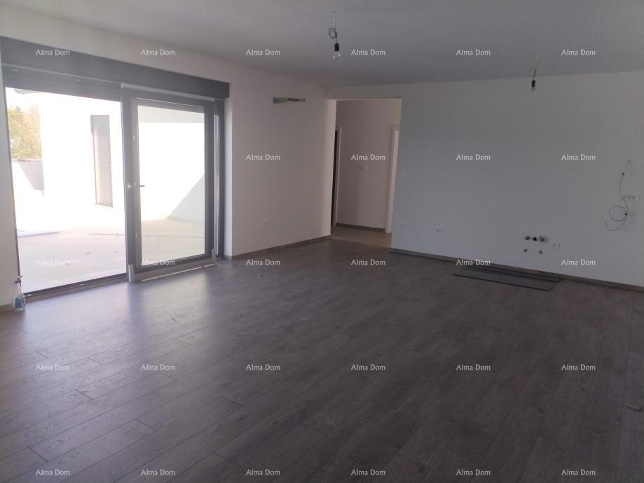 Marčana, hiša 125 m² s bazenom