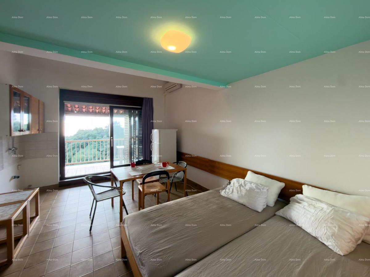 Apartma z galerijo in pogledom na morje – Duga Uvala, 100 m od plaže