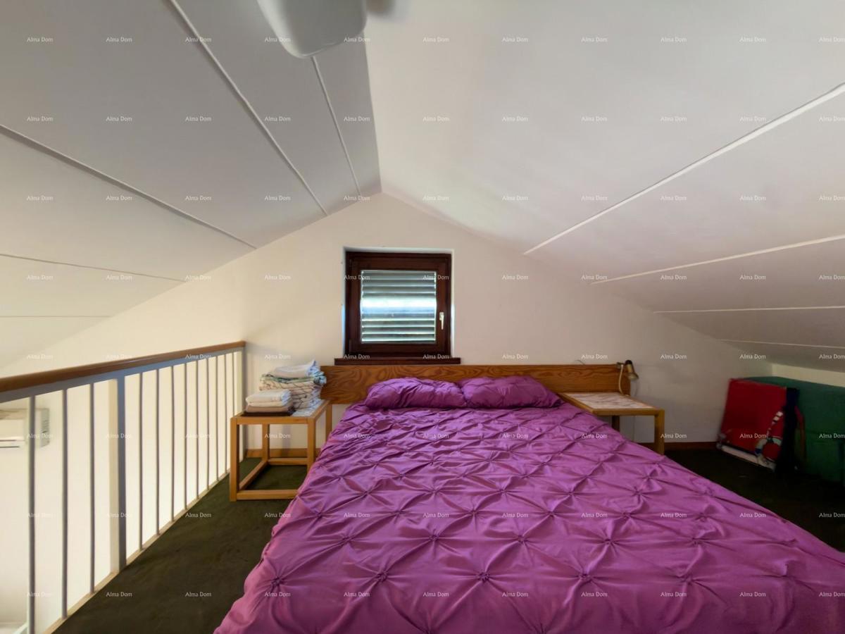 Apartma z galerijo in pogledom na morje – Duga Uvala, 100 m od plaže