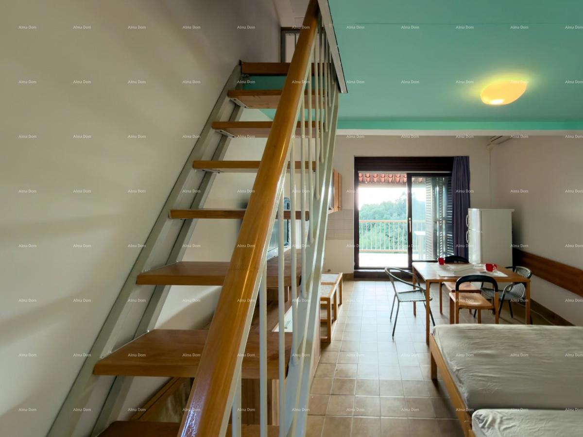 Apartma z galerijo in pogledom na morje – Duga Uvala, 100 m od plaže