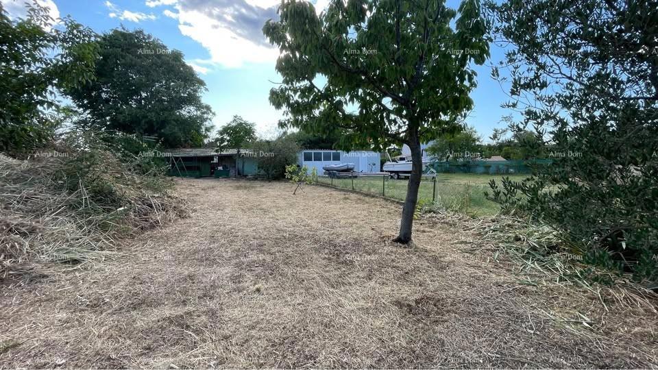 Hiša in zemljišče v Barbanu - 2 km od morja