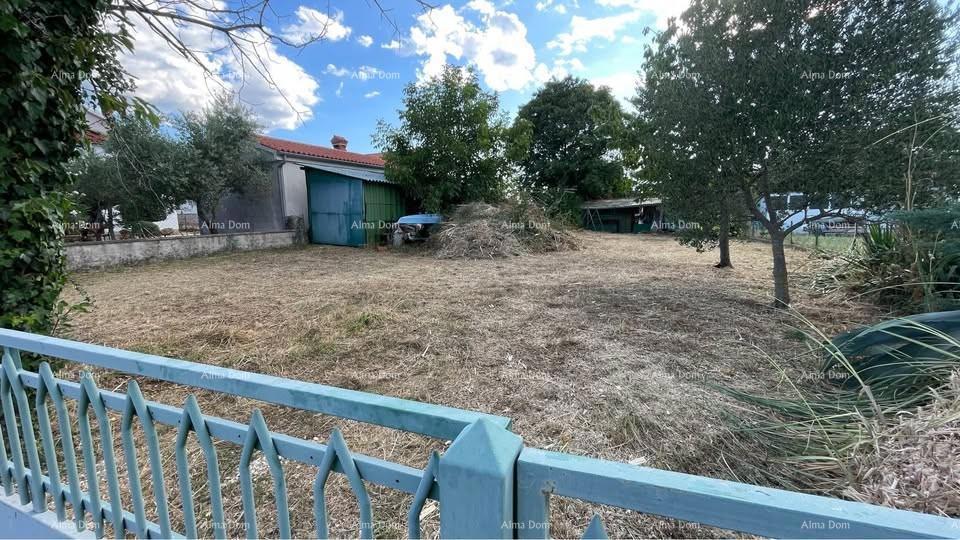 Hiša in zemljišče v Barbanu - 2 km od morja