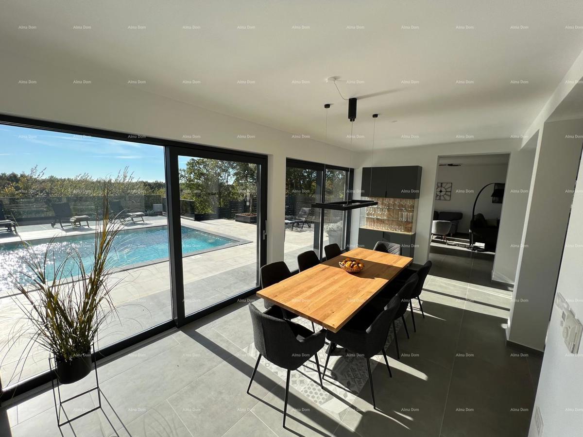 Villa modernog dizajna s bazenom - prodaja, Svetvinčenat!